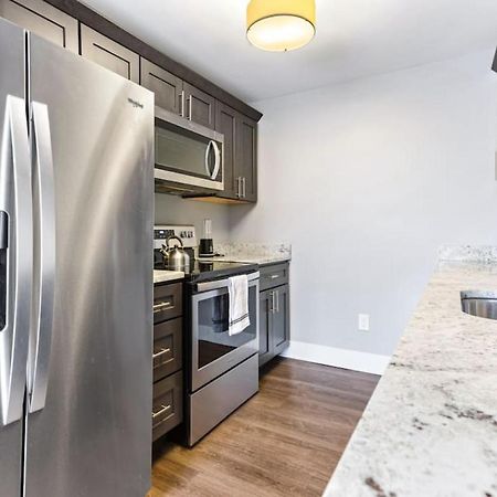Your Cozy One Bedroom Midtown Detroit Exterior photo